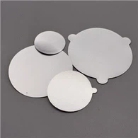 Indukcijas folijas oderējums ar izciļņiem