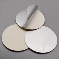 Divdaļīgu siltuma indukcijas starpliku